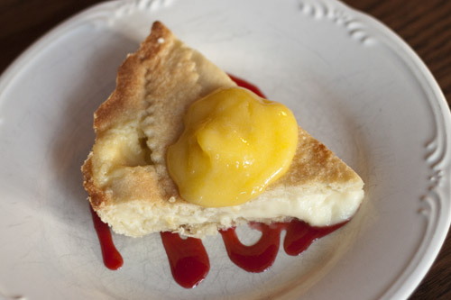 Crostata-with-lemon-curd