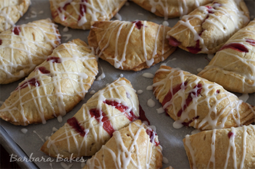 Strawberry-Hand-Pies-Iced