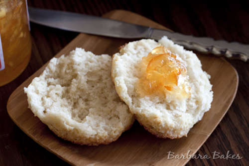 Buttermilk-Biscuits-with-jam