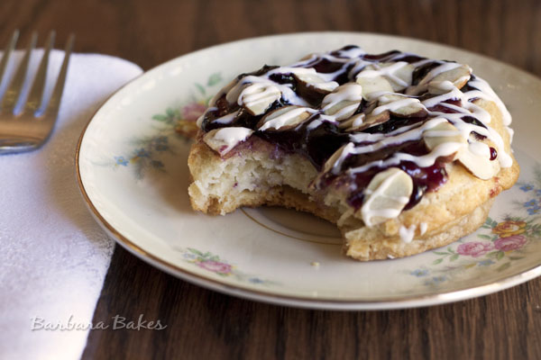 Blueberry-Puff-Pastry-Insides-Barbara-Bakes