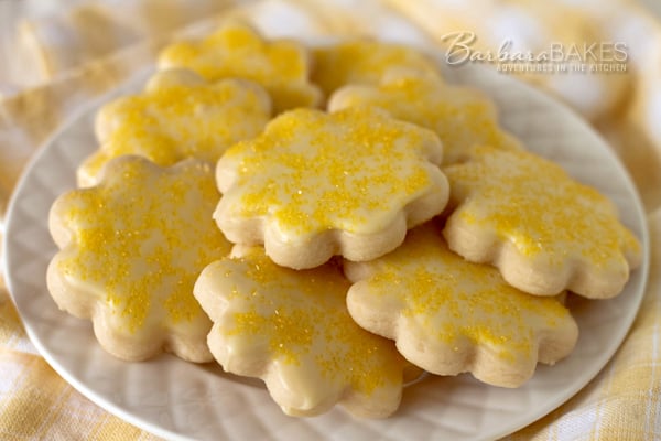 Featured Image for post Lemon Shortbread Cookies 
