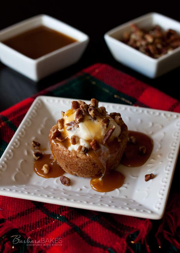 Featured Image for post Ice Cream Sundaes in Oatmeal Cookie Cups 