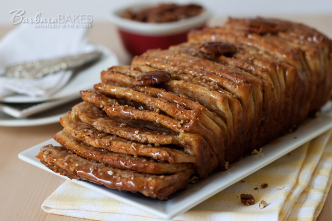 Featured Image for post Whole Wheat Caramel Pecan Pull-Apart Bread 