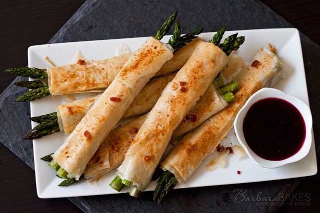Featured Image for post Phyllo, Parmesan, Bacon Asparagus Bundles 
