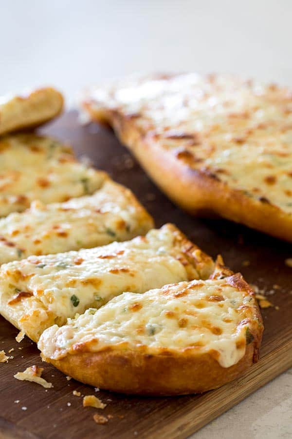 Sliced Cheesy Garlic Bread