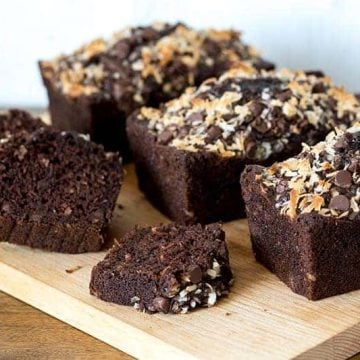 Featured Image for post Chocolate Chip Coconut Chocolate Zucchini Bread