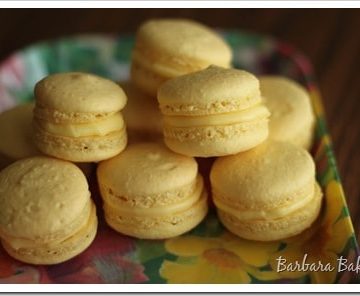 Featured Image for post Buttercup Macarons and Mango Lime Cupcakes