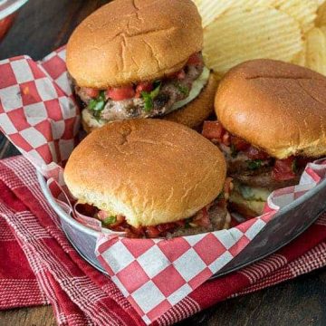 Featured Image for post-Bruschetta Turkey Burger Sliders with Avocado Spread