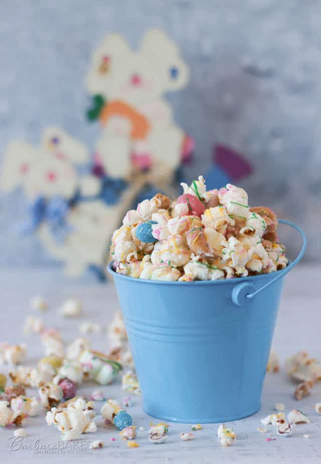 Easter Rocky Road Popcorn loaded with cute, colorful bunny marshmallows, chocolaty mini Robin Eggs, and salty cashew nuts.