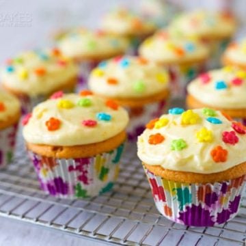 Featured Image for post Orange Creamsicle Cupcakes