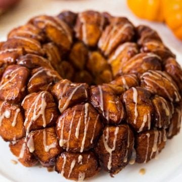 Featured Image for post Overnight Pumpkin Monkey Bread with Maple Icing