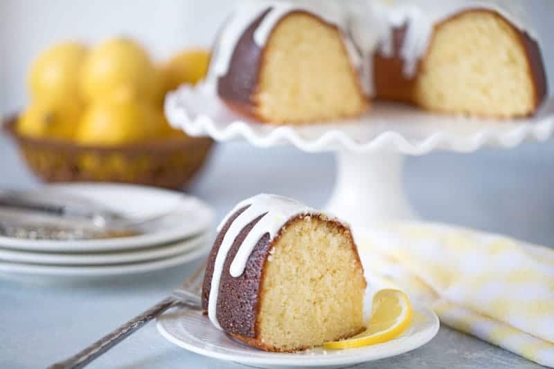 Featured Image for post Lemon Bliss Bundt Cake 
