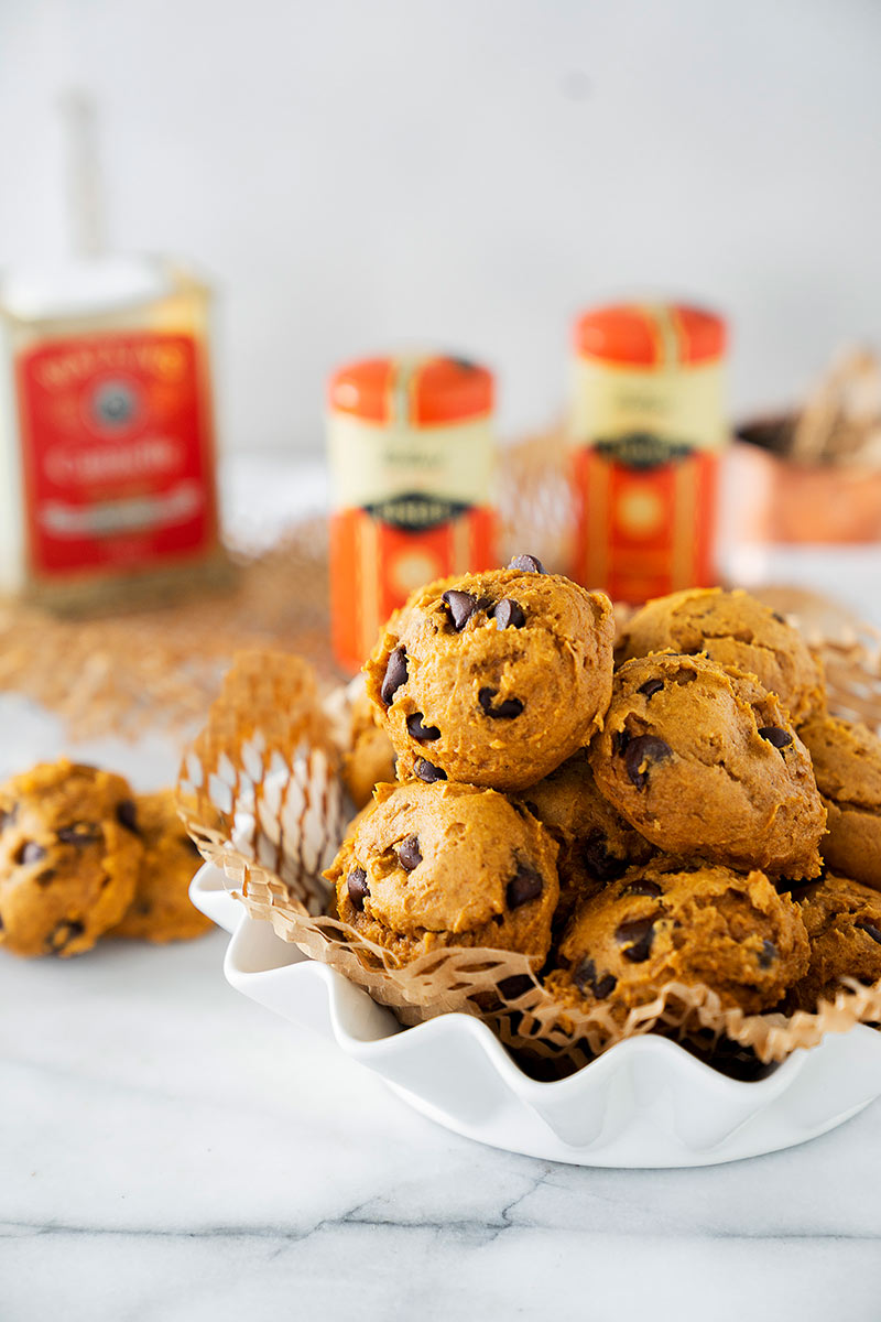easy pumpkin chocolate chip cookies in a white serving bowl
