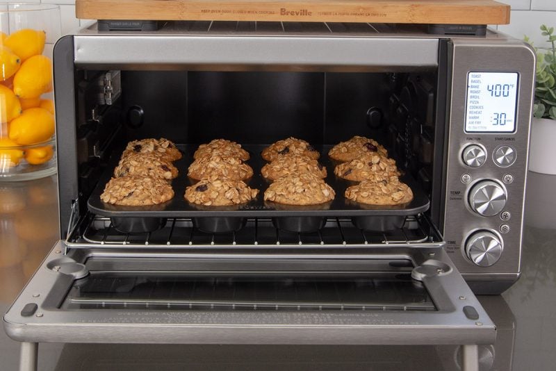 https://www.barbarabakes.com/wp-content/uploads/2021/06/Barbara_Bakes_Breville_Smart_Oven_Air_Fryer_Review_Muffins_Done-800x534.jpg