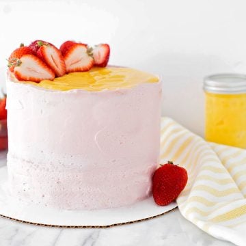whole strawberry cake with lemon curd filling